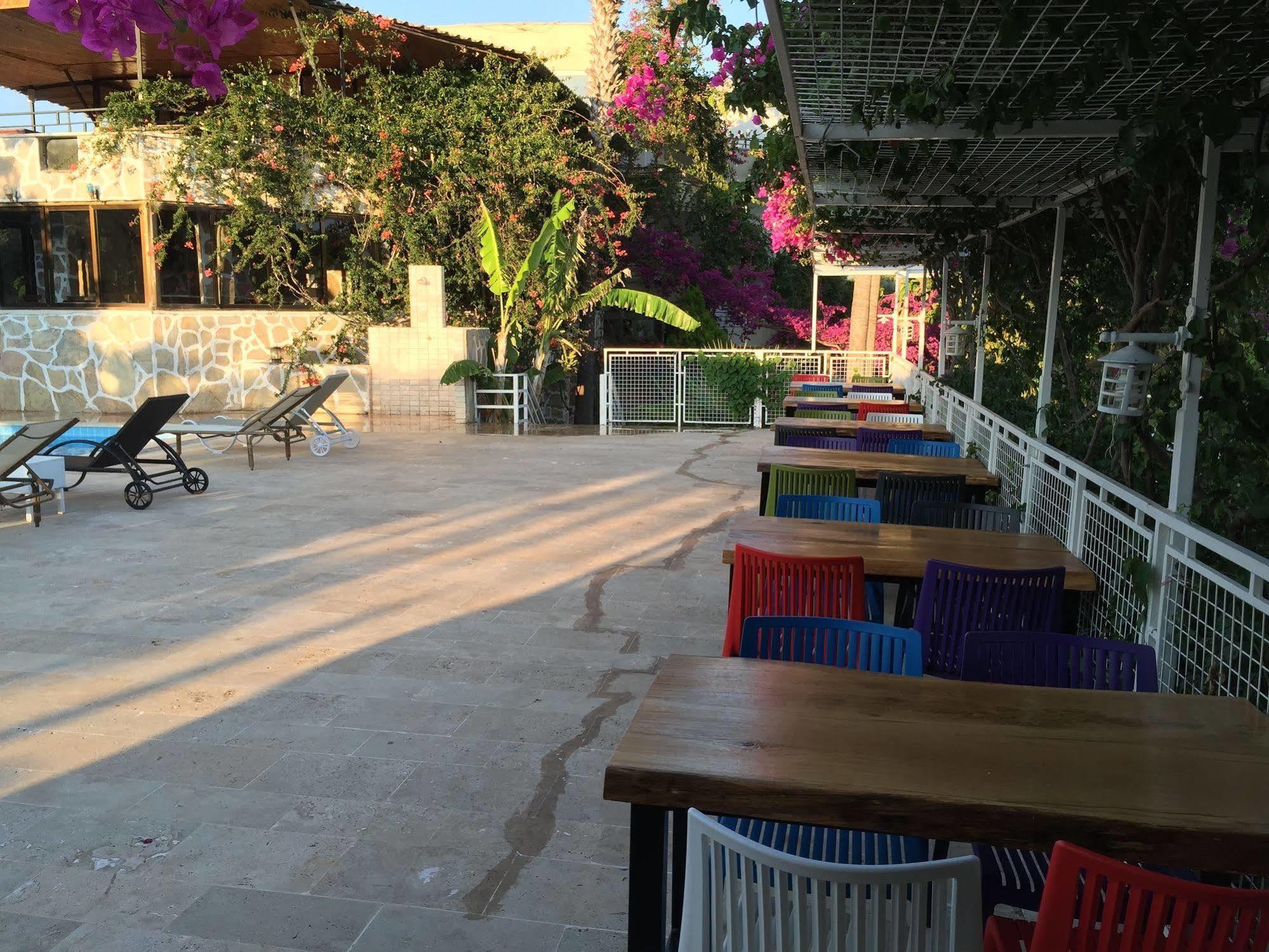 Pataros Hotel Патара Экстерьер фото